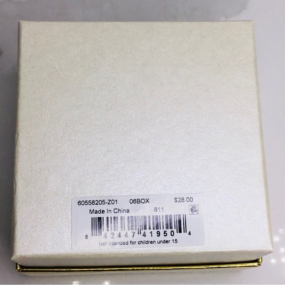 Vintage Gold Tone Anne Klein Enamel Rhinestone Flowers Wheelbarrow Cart Brooch - Picture 3 of 4